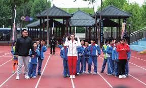 洛杉矶道奇队由于野茂和朴赞浩的成功，成为亚洲球迷的“主队”