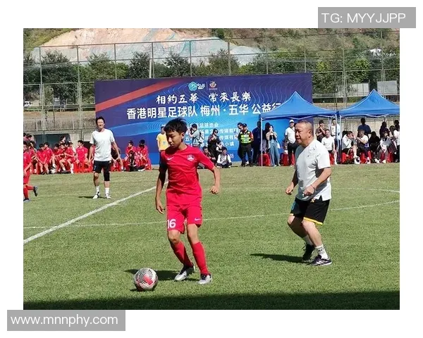 记者还原施罗德与东契奇冲突始末