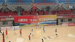 泰伦卢终于开窍！发布会爆赞年轻球员攻守，后续多用用扩大轮换！