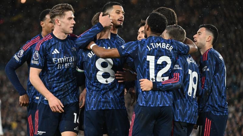 快船末节防守稳定，数据表现突出